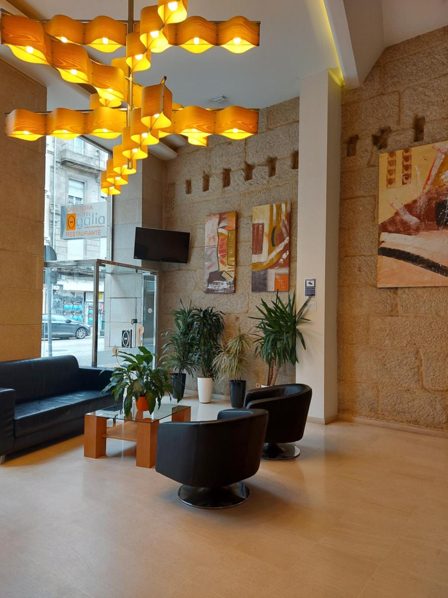 U Hotel Ogalia Виго Екстериор снимка